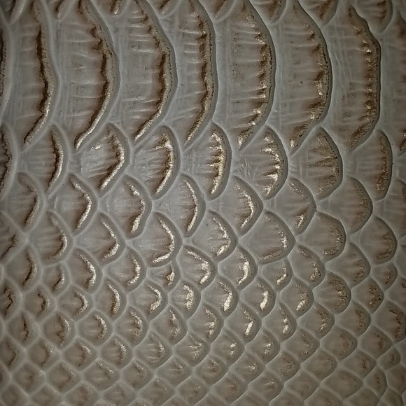 Shoes - Picture 3 of 4